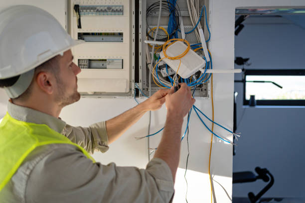 Best Affordable Emergency Electrician  in Washington, UT